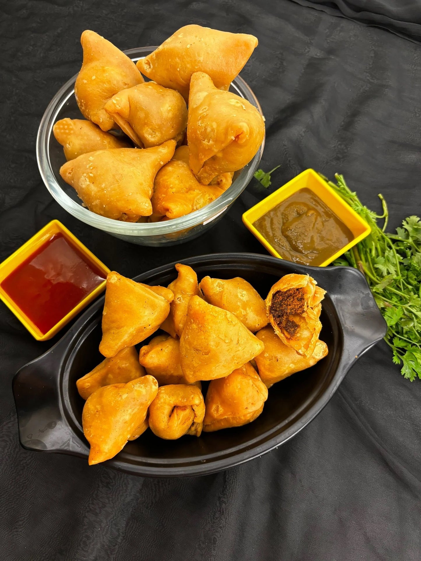 Allahabad's Hari Ram famous Ghee Samosa (Special Samosa from Prayagraj)