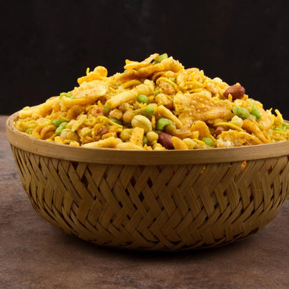 Indori Resham Box – Malwa Express Rakhi Hamper with Indori Snacks
