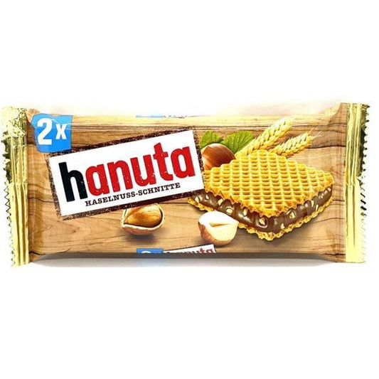 Ferrero Hanuta Hazelnut Chocolate | Hazelnuss Schnitte Bar 44g | Vegetarian | (Hazelnut Flavor) (IMPORTED FROM GERMANY) Waffles (44 g)