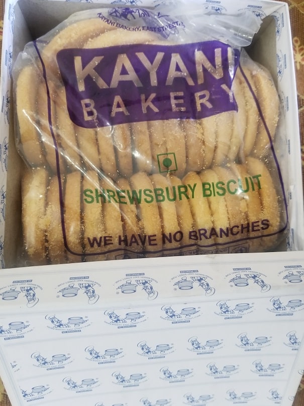 Pune Ki Yaadein – Rakhi Gift Box with Shrewsbury Cookies & Pune Snacks
