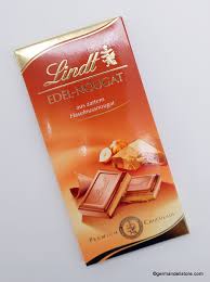 Imported Lindt Hazelnut Chocolate – Crunchy Gourmet Bar 100g