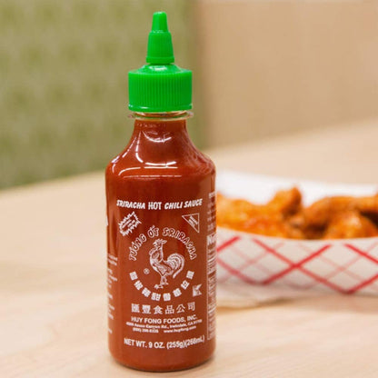 Huy Fong Sriracha Hot Chilli Sauce, 266 ml, Imported
