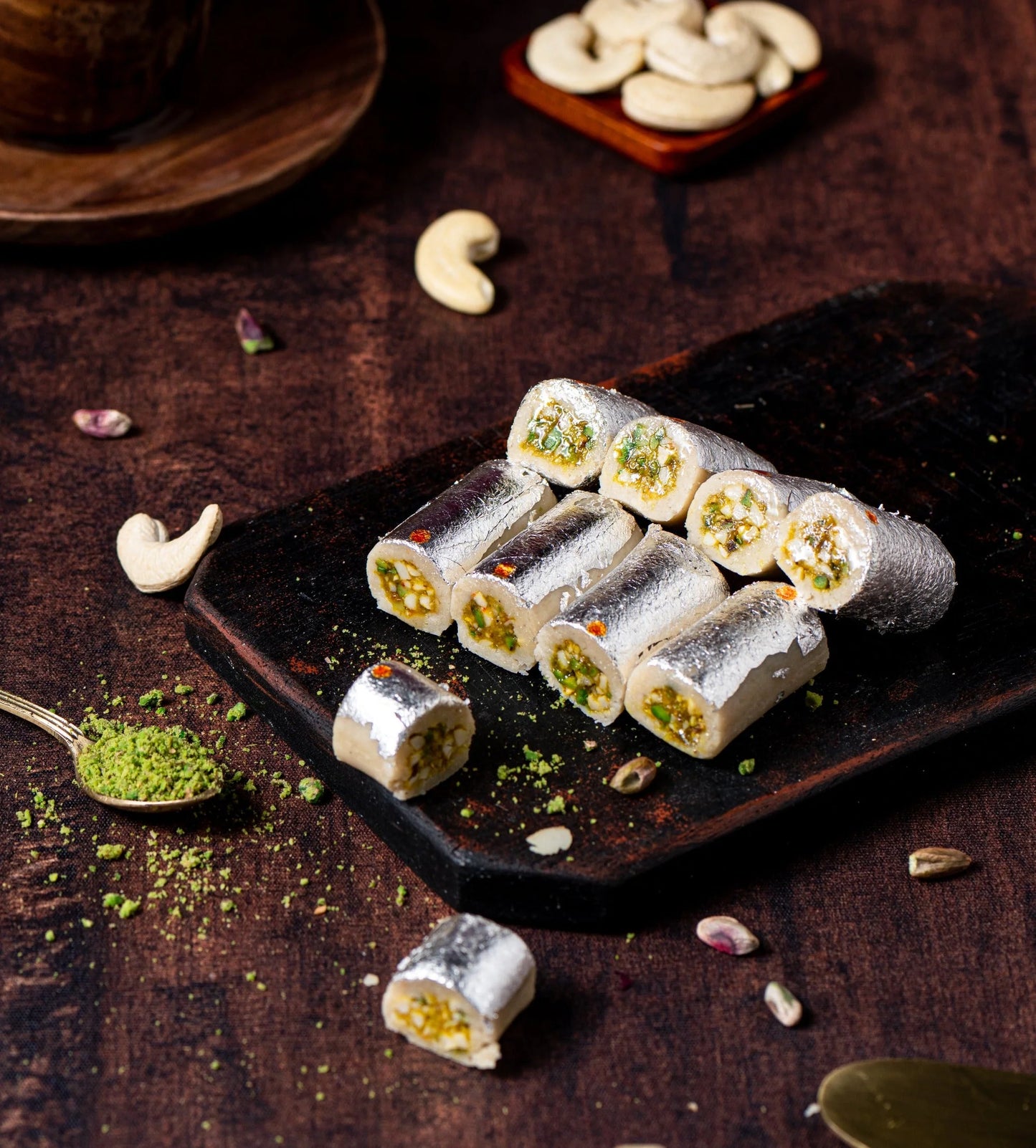 Kashi Ki Galiyon Se – Taste of Banaras Rakhi Hamper