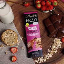 Lindt Hello Vegan Oat Strawberry Chocolate 100g