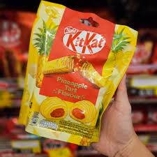 Rare Imported Nestle KitKat Pineapple Tart – 136g
