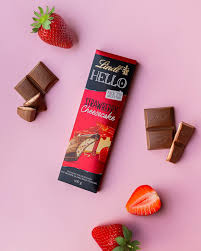 Lindt Hello Strawberry Rhubarb Chocolate 100g